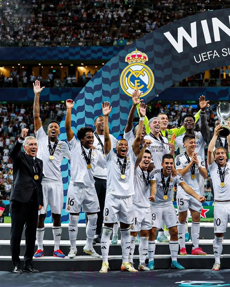 特里-蓝军重建需要耐心 本季欧冠夺冠热门是皇马