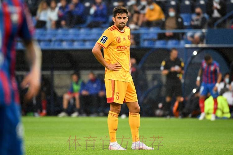 阿斯:齐达内长子恩佐选择退役 已一年多无球可踢 阿斯:齐达内长子恩佐选择退役 已一年多无球可踢